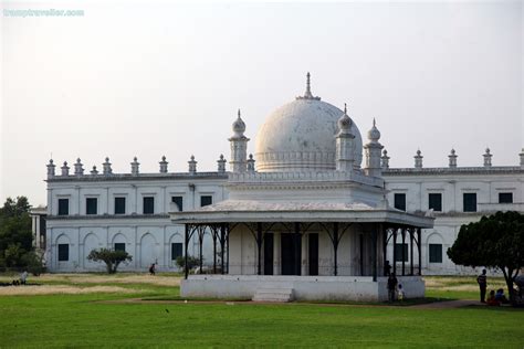 Hazarduari Palace and Museum TrampTraveller