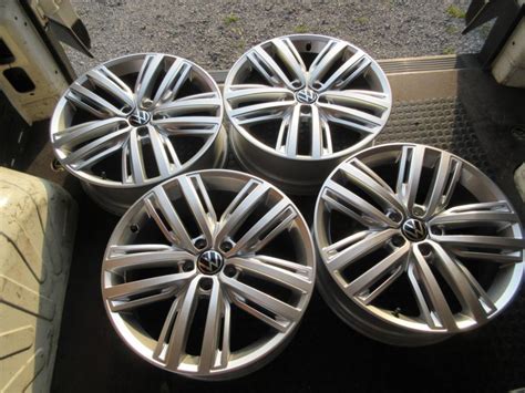 Alu Felge 19 Rupe 5x112 4 Kom Org VW Tiguan R 2 DOT2021 Vrhunske