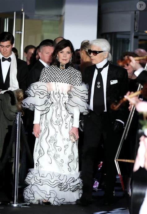 Vid O La Princesse Caroline De Hanovre Et Karl Lagerfeld Me Bal