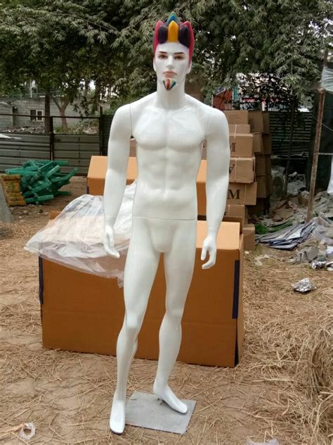 Fiberglass Standing Male Mannequins For Garment Shop Foldable At Rs