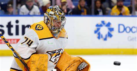 Saros Luukkonen Showcase Goaltending In Predators 2 1 Win Over Sabres