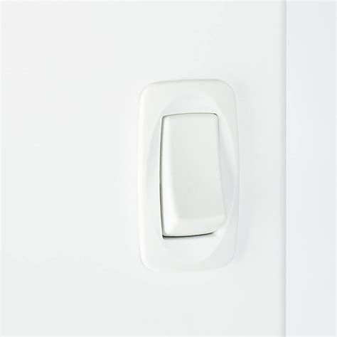 Designers argue over the 60 x 12 layout for modern studios 7