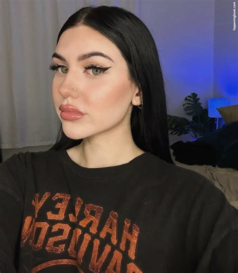 Kalei Nude OnlyFans Leaks Fappening FappeningBook