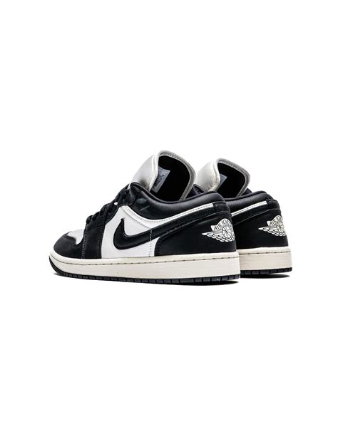 Air Jordan Wmns Low Se Vintage Panda Fb Afew Store