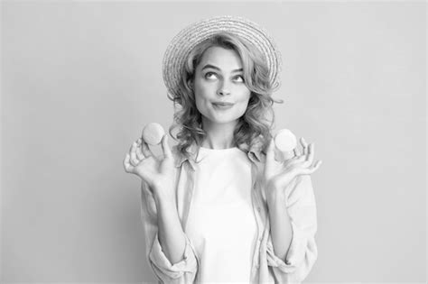 premium photo portrait  stylish beautiful pretty cute   girl