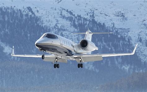 wallpaper: Bombardier Learjet 60 Wallpapers