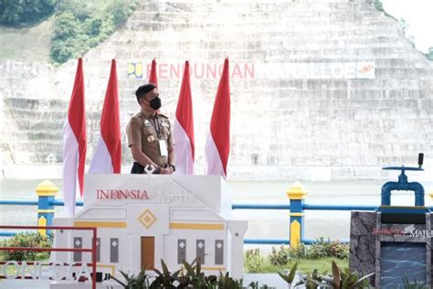 Presiden Jokowi Resmikan Bendungan Karalloe