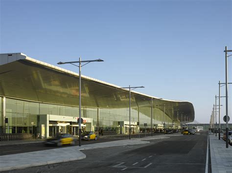 Terminal 1 At The Barcelona Airport Ricardo Bofill Taller De Arquitectura