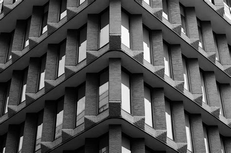 222 Jarvis, Toronto [OC] : r/brutalism