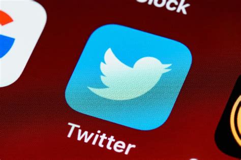 Cara Menghapus Akun Twitter Secara Permanen Dengan Mudah