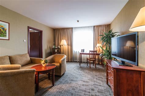 AIRPORT HOTEL OKECIE WARSAW