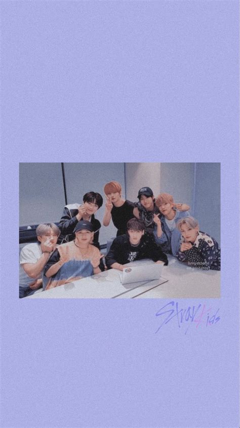 Stray Kids Purple In 2021 Purple Wallpaper Music Wallpaper Kids