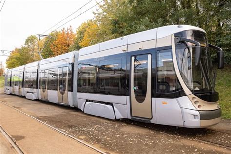 Eine Neuheit In Der Hauptstadt Die Stib Hat Ihre Straßenbahn „tng