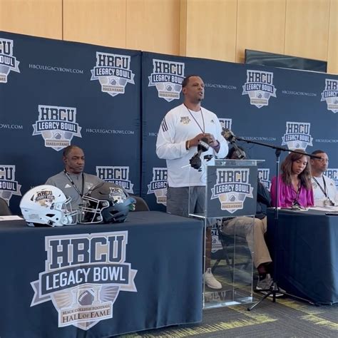 Hbcu Premier Sports More On Twitter Benedict College Coach Chennis