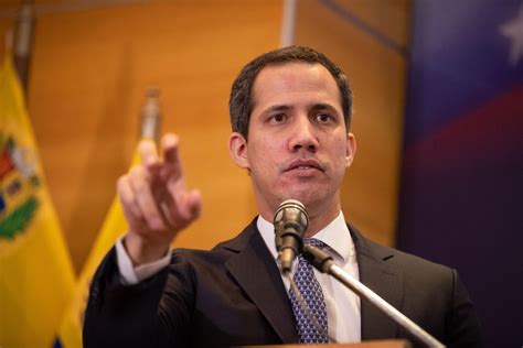 Líder opositor venezolano Juan Guaidó descarta pedir asilo político en