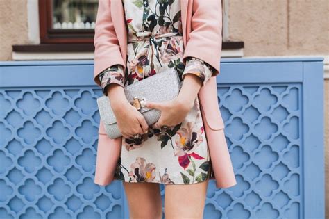 35 Clothing Choices That Are Making You Look Older - Best LifeBest Life