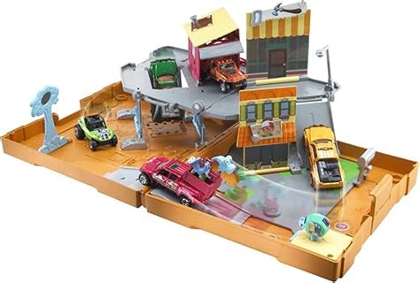 Matchbox Handy Manny Worksite Pop Up Adventure Playset