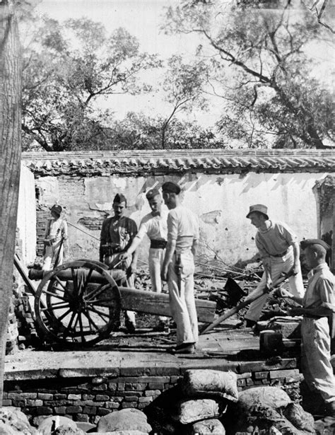 Betsy The Makeshift Cannon Manned By Royal Marines Siege Of Peking