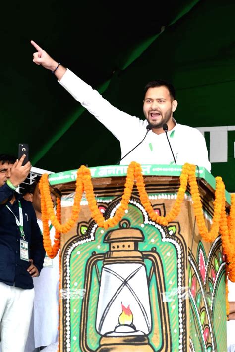 Rjds Desh Bachao Bhajpa Bhagao Rally Tejashwi Yadav