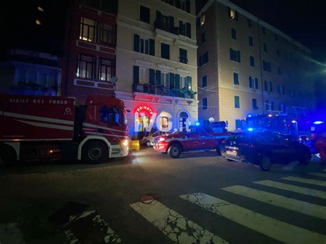 Incendio A Savona Foto Photogallery