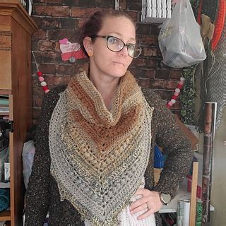 Ravelry The Bauble Bandana Cowl Pattern By I Need It Crochet