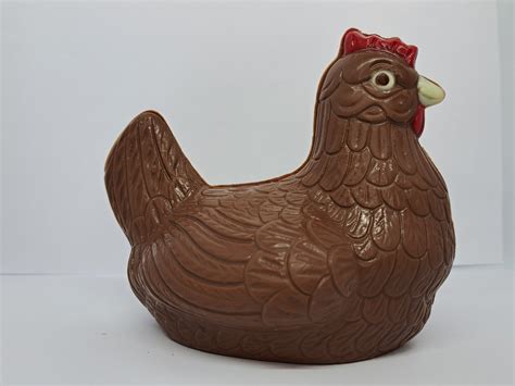 Poule 13cm Les Chocos LNL