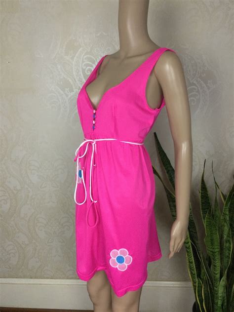 Vintage 60s Mod Hot Pink Nightie Sm Gem