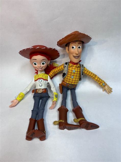 Disney Pixar Toy Story Woody And Jesse Pull String Talking Plush Dolls