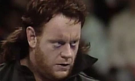 Undertaker revive el debut del Enterrador hace 25 años en la WWE