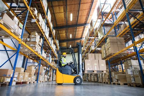 Operating A Forklift Truck In A Warehouse Safety Tips