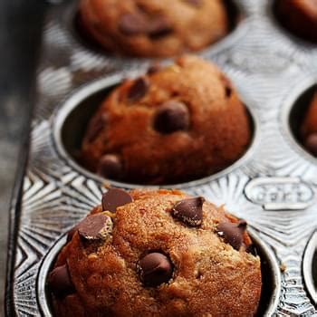 Skinny Mini Pumpkin Chocolate Chip Muffins Recipe