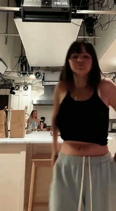 Selena Gomez Hot Celebs Page Hotcelebspage