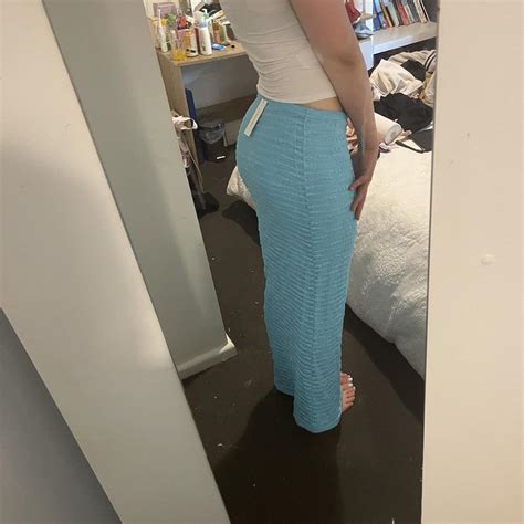 Glassons Textured Slim Fit Maxi Skirt Worn Once For Depop