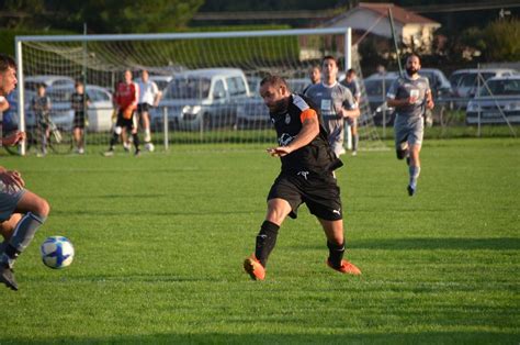 Album Coupe De L Ain Plaine Revermont Foot BF 01 Club