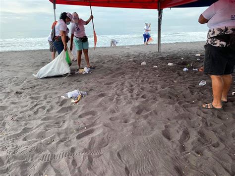 Cerca De 150 Toneladas De Basura Son Recolectados De Las Playas Tras La