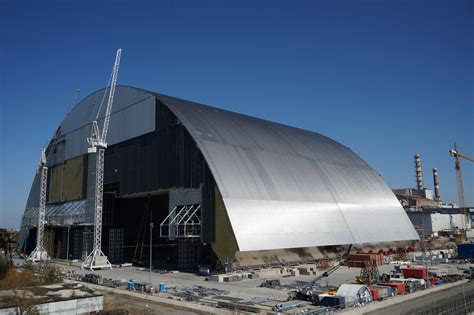 30 Years After Chernobyl Disaster, Shelter Nears Completion - The New York Times