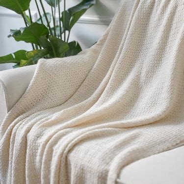 BATTILO HOME Decorative Knit Lightweight Cream Throw Blanket For Sofa