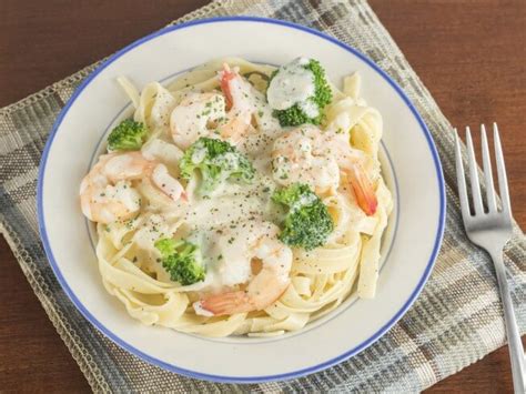 Broccoli Shrimp Alfredo Recipe