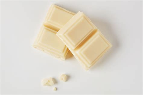 What Is White Chocolate? - Eat Kanga