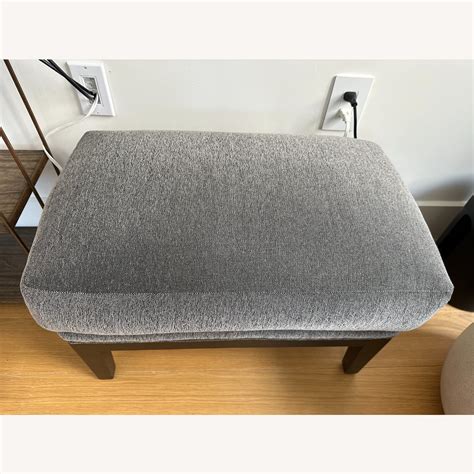 arm chair with ottoman 2