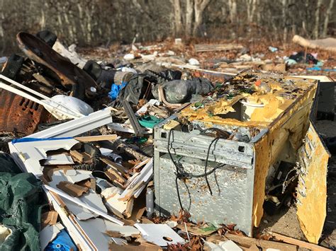 Talking Trash At Dumping Hotspots The East Hampton Star