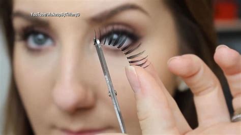 false eyelashes     everyday accessory