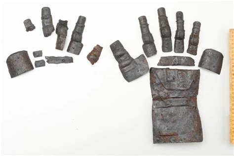 Archaeologists discover intact medieval gauntlet at Kyburg Castle - Ars Technica