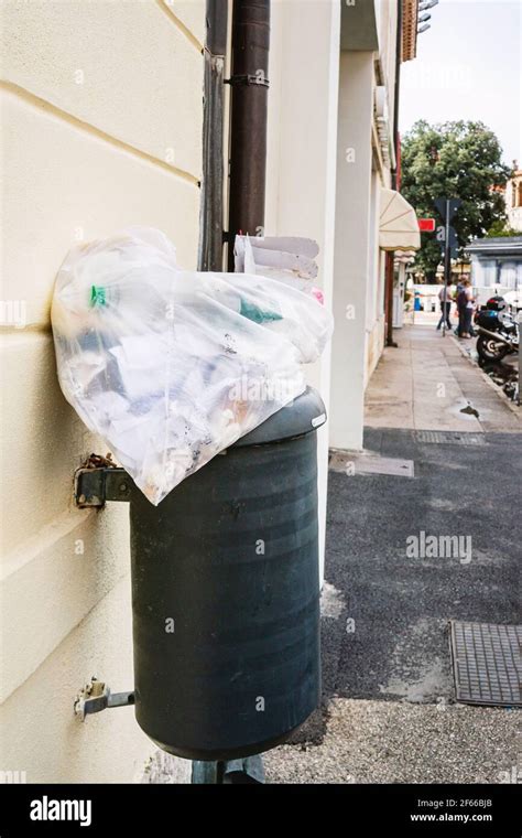 Excess Garbage Hi Res Stock Photography And Images Alamy