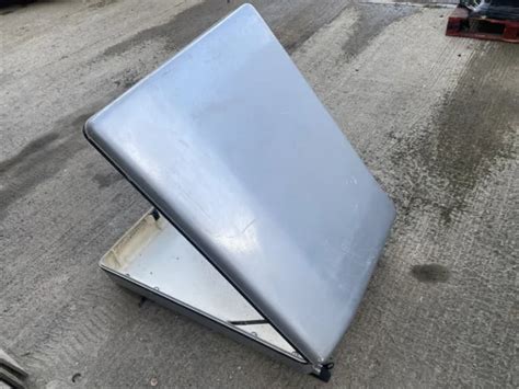 Genuine Mercedes Oris W123 W124 Roof Box Lockable Rare £145000