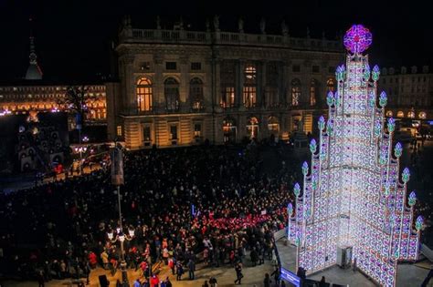 Das Mais Belas E Diferentes Rvores De Natal J Feitas Pelo Mundo