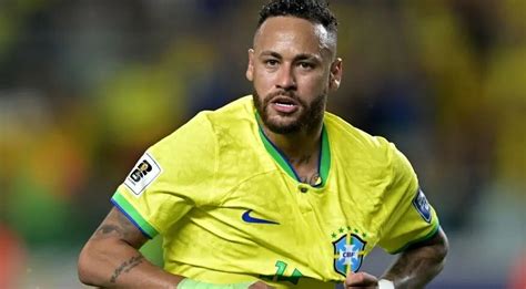 Neymar Bate Recorde E Se Consagra Como O Maior Artilheiro Da Seleção