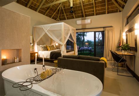 Moya Safari Lodge Villa In Hoedspruit Limpopo