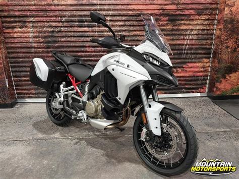 2024 Ducati Multistrada V4 S Travel Radar Spoked Wheels Iceberg White