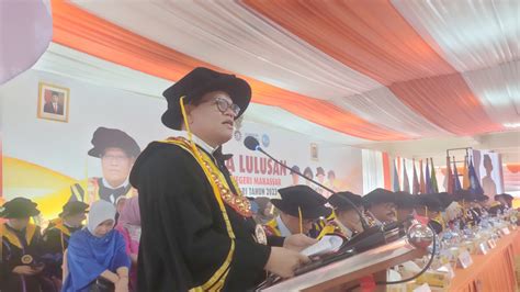 Lepas 1000 Wisudawan Rektor UNM Alumni Harus Bersaing Secara